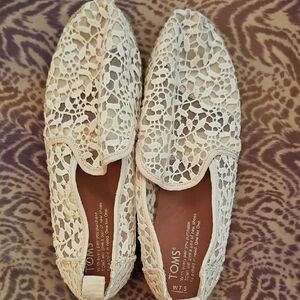 TOMS Women's Cream Lace Shoes